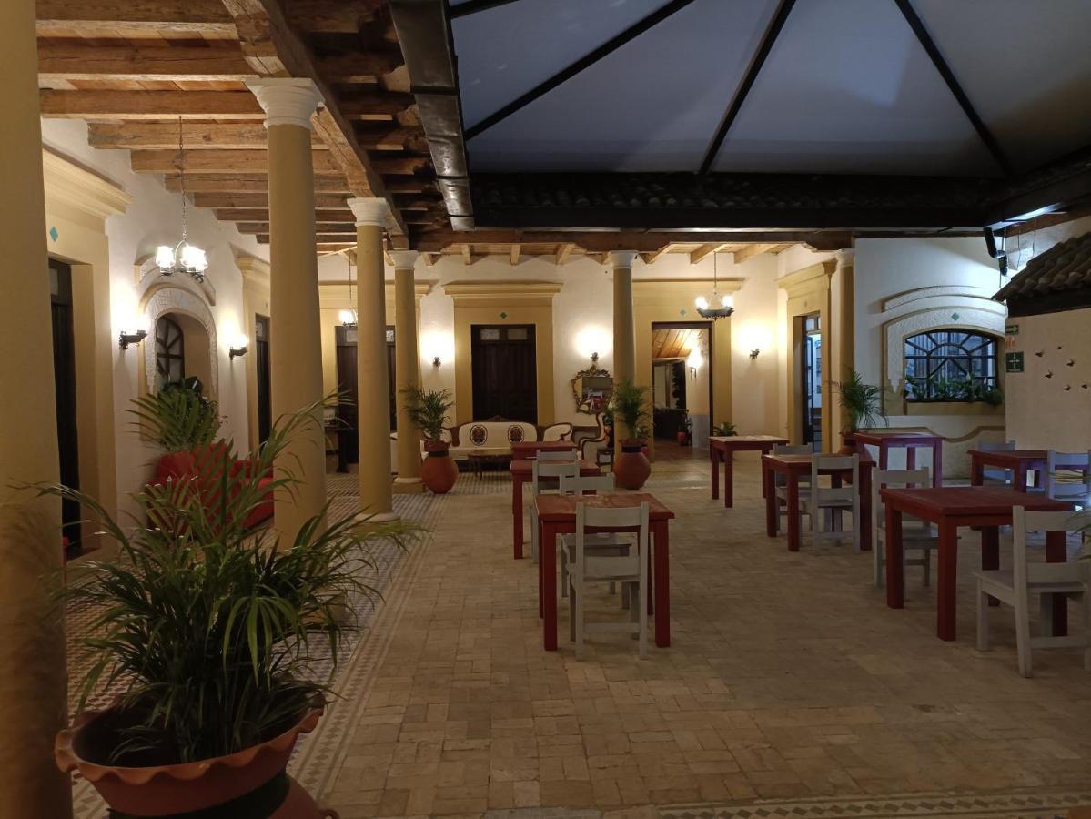 Hotel La Capilla San Cristobal de las Casas Bagian luar foto